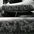Tatuaje de Santa Cena divina en el antebrazo, tinta negra