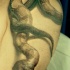 Realistische Schlange Tattoo an der Schulter