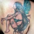 fata sexy tatuaggio sulla scapola