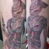 Tatuaje en el antebrazo,
enfermera de Silent Hill toda en sangre