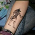 Tatuaje en el antebrazo, Dios Seth simple, tinta negra