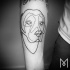 Sketch Stil schwarzes Arm Tattoo mit Hundekopf