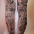 Tatuajes en las piernas, flores estupendas no pintadas