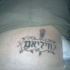 tatuaje de scritos hebreos