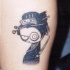 Ninja in stile dei cartoni animati tatuato