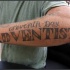 Adventist le tatouage sur le bras inscription