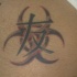 biohazard cinese amicizia tatuaggio
