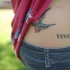 Tatuaje en el costado, pájaro atractivo