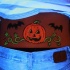 Le tatouage de la courge de Halloween avec des chauve-souris embrassant