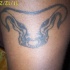 Le tatouage de la tête de taureau étrange