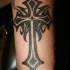 Le tatouage de croix tribal