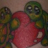 Tatuaggio bello due tartarughe verde & il cuore