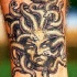 tatuaje en el brazo de medusa gorgona