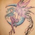 Tatuaje de una hada en la luna