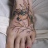 Le tatouage de jeune cerf sur le pied