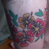 tatuaje de flores de hibisco hawaiano