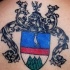 Tatuaje de un escudo familiar italiano
