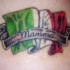 Mamma italia la bandiera tatuaggio