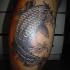 Le tatouage de koї noir et blanc