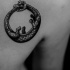 simbolodi infinito ouroboros tatuaggio