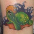 Tatouage d'un jolie tortue de dessin animé en couleur