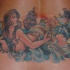 Le tatouage de haut du dos avec une fée dormant dans le mer