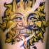 Tatuaje del sol amarillo en la imagen del diablo