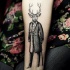 insolito stile disegno mistico meta uomo meta cervo tatuaggio su polso