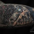 molto realistico grande pesce  dettagliato raccapricciante aliene tatuaggio su braccio