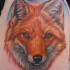 Tatuaje en el brazo, zorro rojo bonito