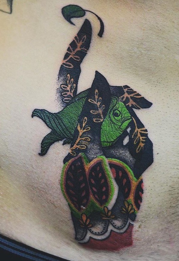 Incomum psicodélico pintado por Joanna Swirska tatuagem de mão humana com peixe