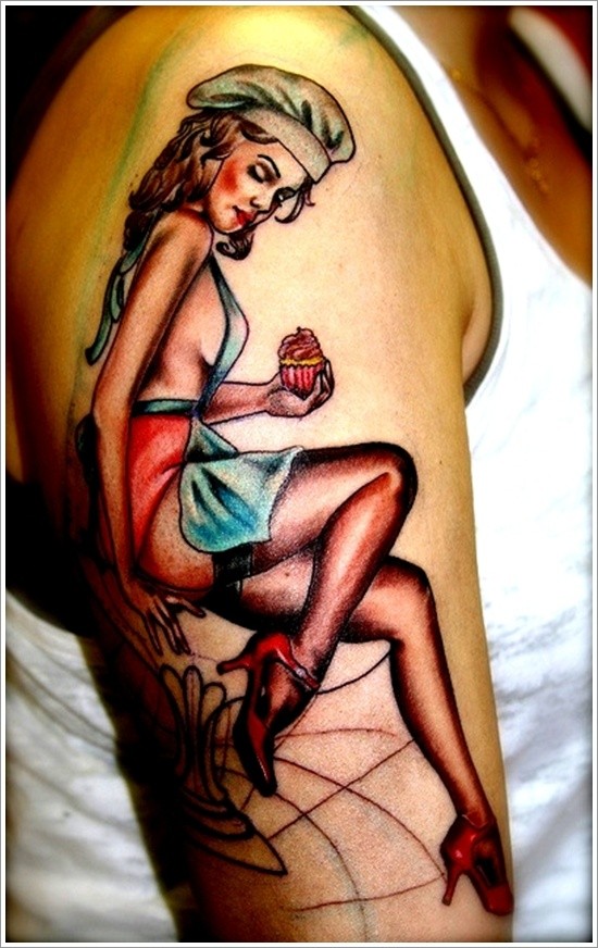 stile d&quotepoca dipinto colorato donna seducente panettiere tatuaggio su spalla