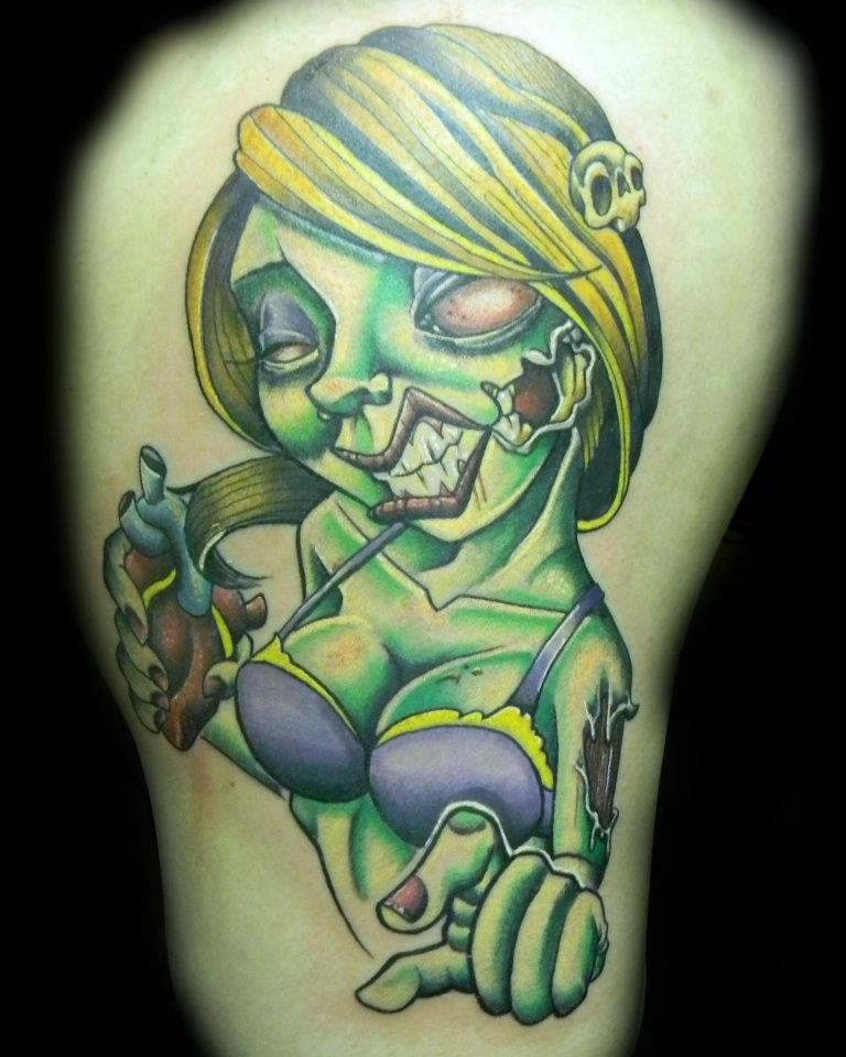 Zombi girl with heart tattoo